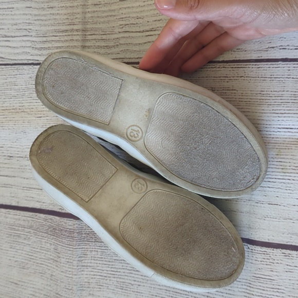 Girls slip on shoes - Picture 7 of 7